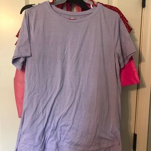 athletic shirt. size M